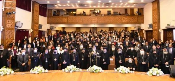 المعهد القبطى للتدبير الكنسى والتنمية يشارك فى إحتفالية اليوبيل الذهبى للكلية الإكليريكية بالإسكندرية