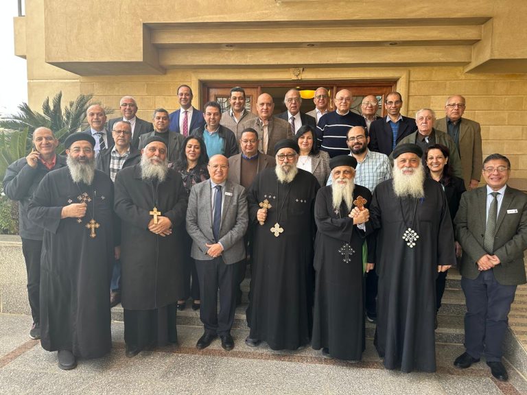 تنفيذ دورة”التخطيط الاستراتيجى”للآباء الكهنة وقيادات قطاعات الخدمة بكنيسة السيدة العذراء بالزيتون والمؤسسات التابعة